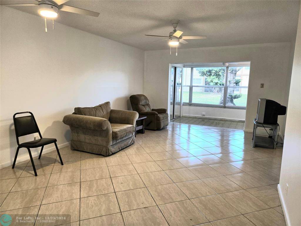 Margate, FL 33063,550 NW 79th Ave #108