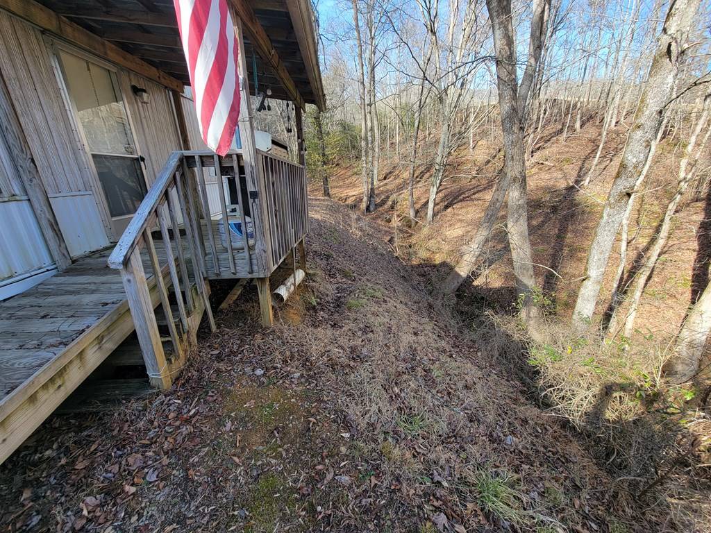 Hayesville, NC 28904,287 Bob Penland Road