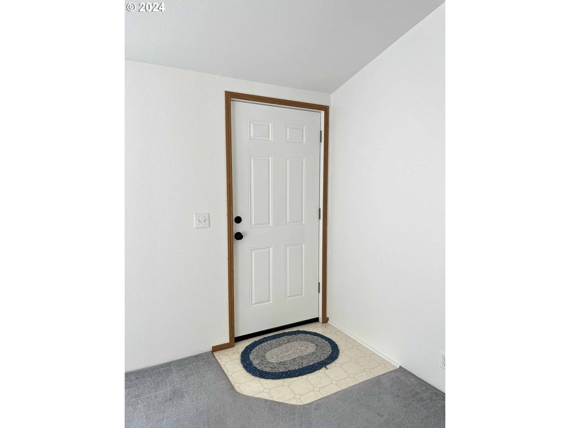 Florence, OR 97439,703 Quanagh CT