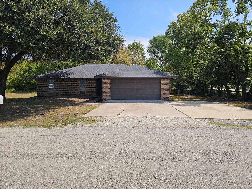 Trenton, TX 75490,100 Pecan Circle