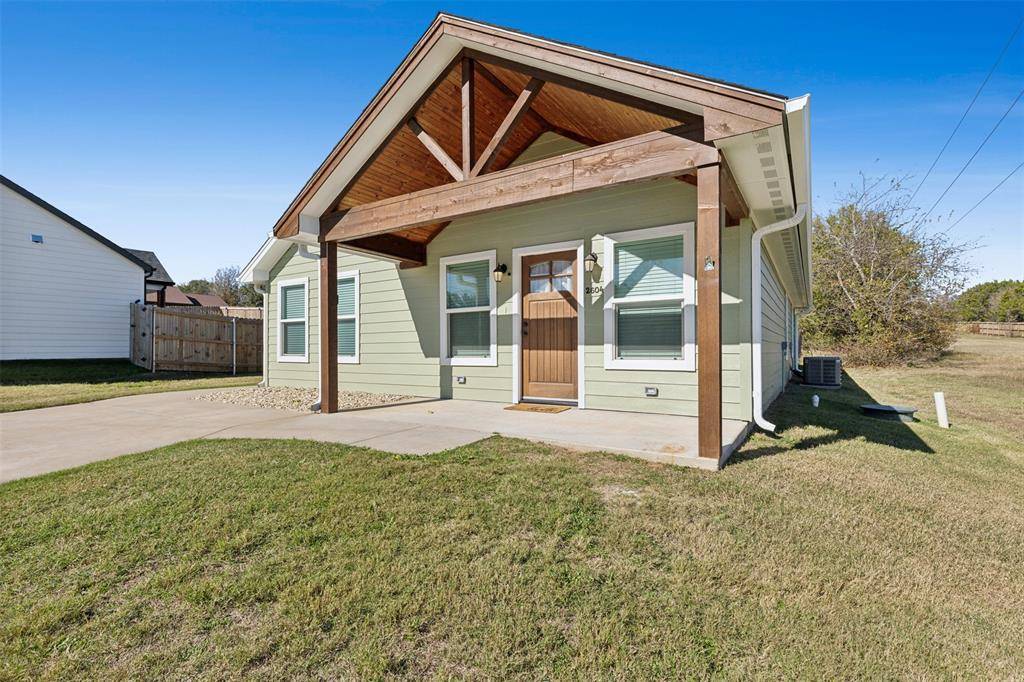 Granbury, TX 76048,2604 San Gabriel Drive