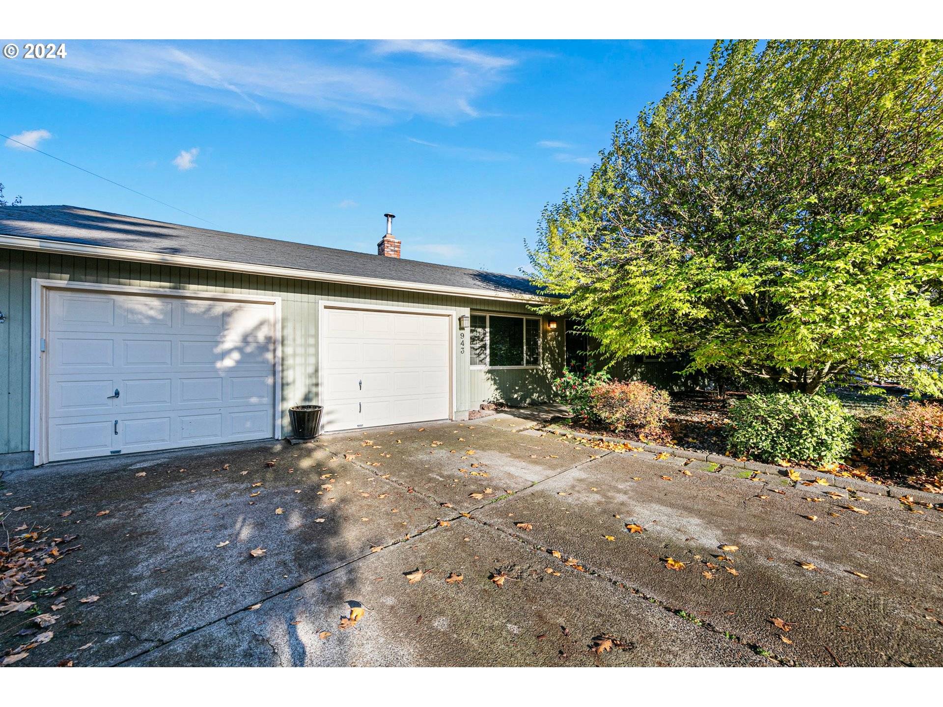 Eugene, OR 97404,943 SAVILLE AVE