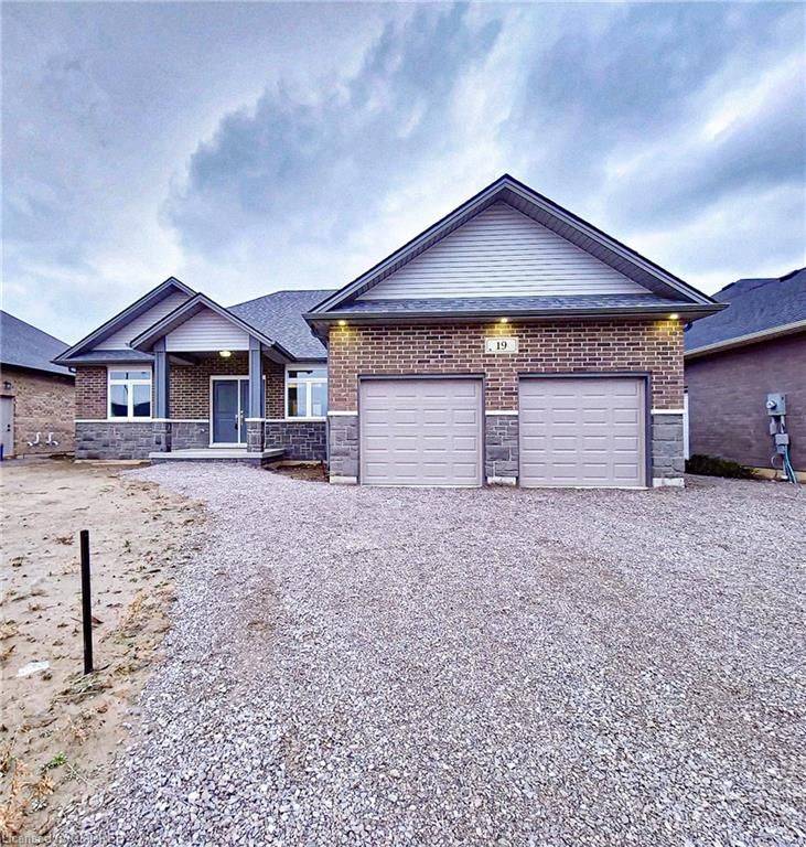 Chatham-kent, ON N7M 6G2,19 TRACY DR