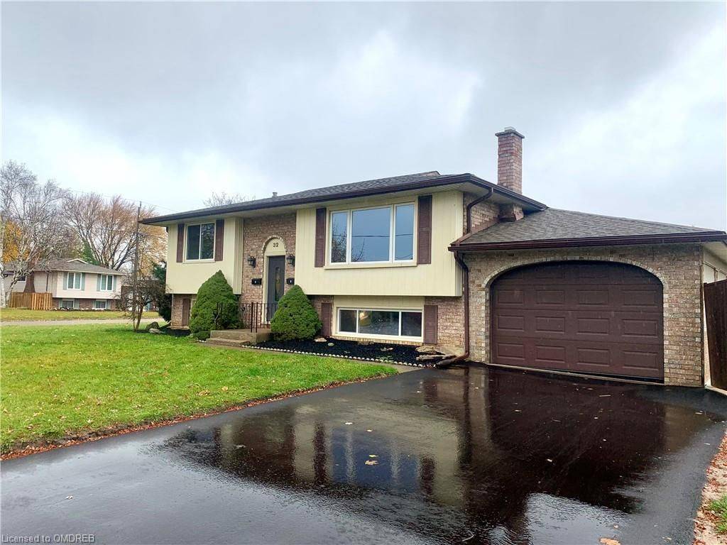 St. Catharines, ON L2N 5R5,32 BENDINGROAD CRES