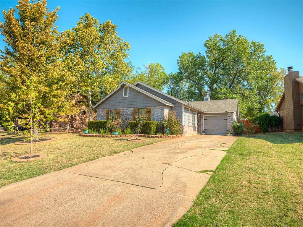 Edmond, OK 73003,524 Foxfire Road