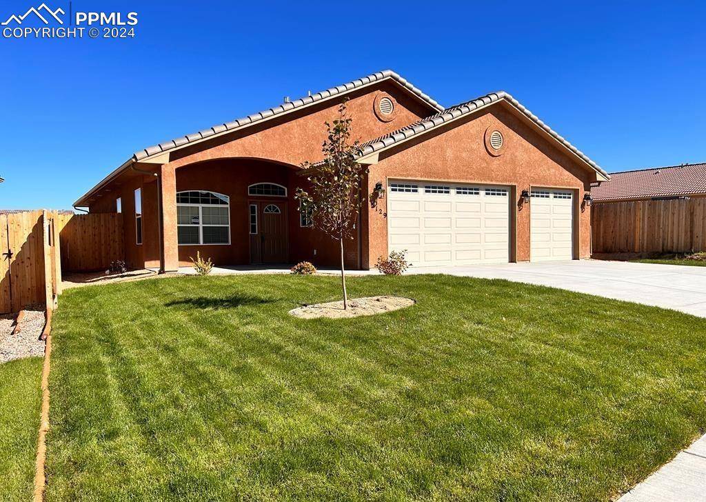 Pueblo, CO 81005,5129 Berrycrest DR