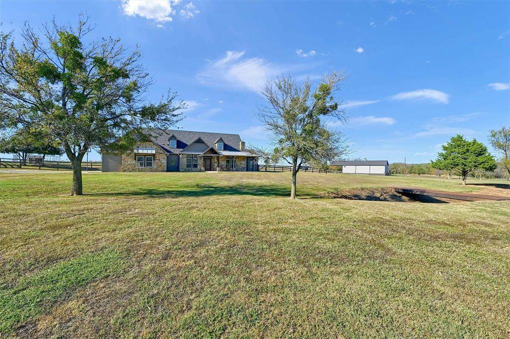 Pottsboro, TX 75076,585 Pearce Drive