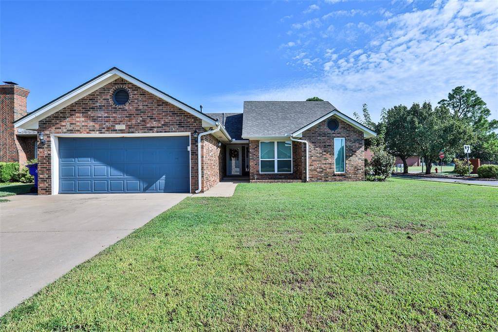 Norman, OK 73071,2421 Cimarron Drive