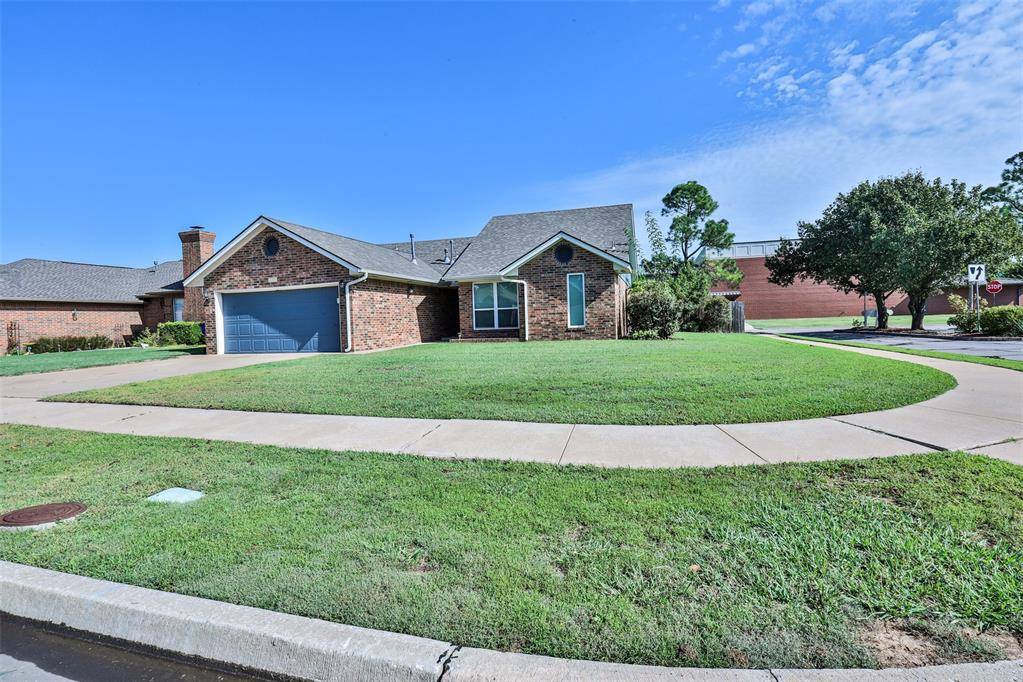 Norman, OK 73071,2421 Cimarron Drive