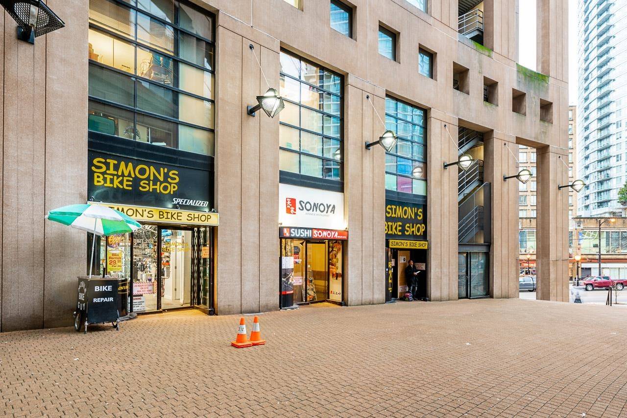 Vancouver, BC V6B 6B3,202 345 ROBSON STREET