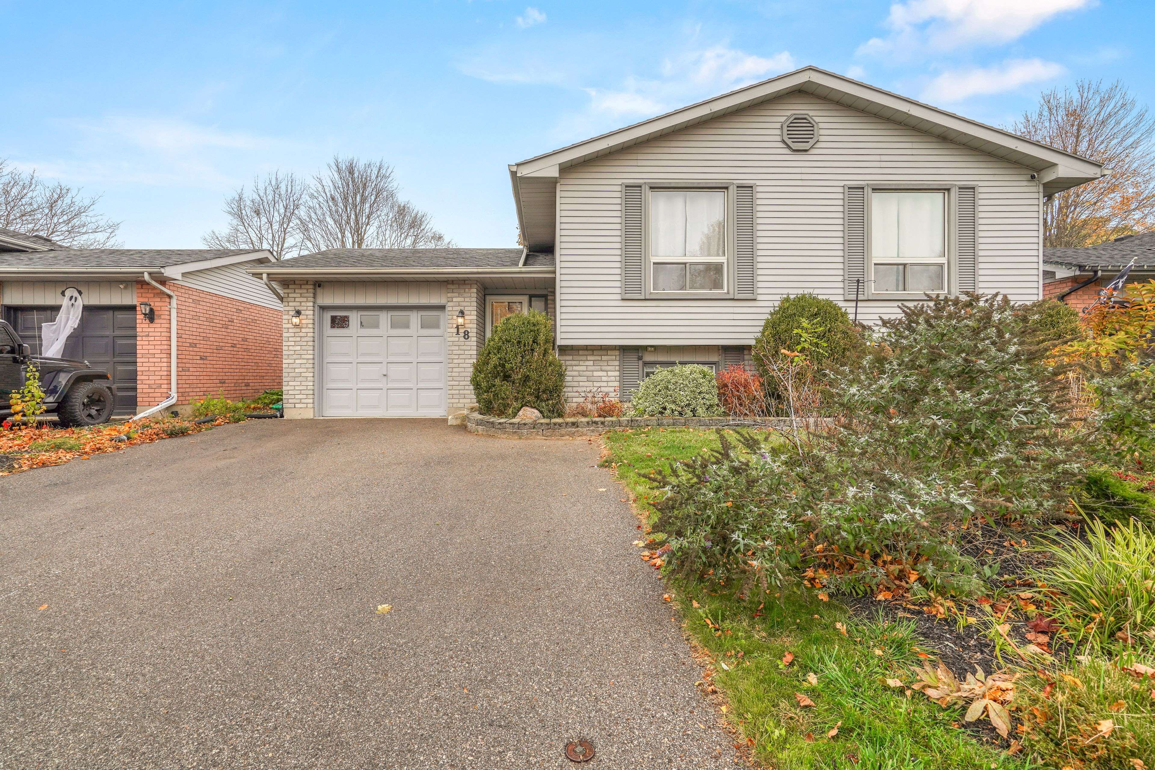 Brantford, ON N3V 1E1,18 Latzer CRES