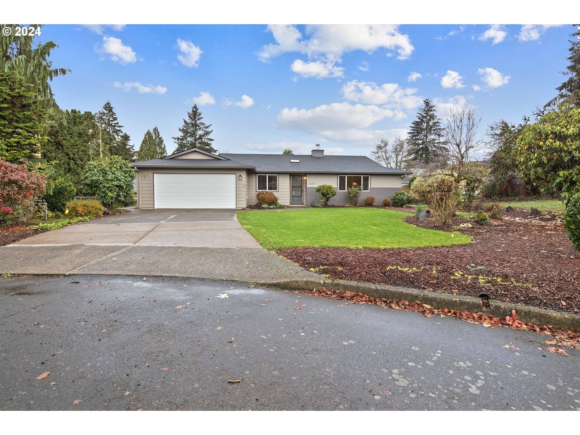 Milwaukie, OR 97267,6605 SE TUSCANY CT