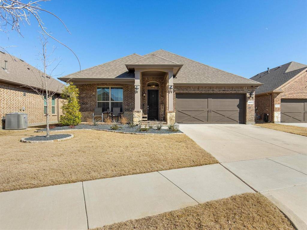 Arlington, TX 76002,8121 Glenn Day Drive