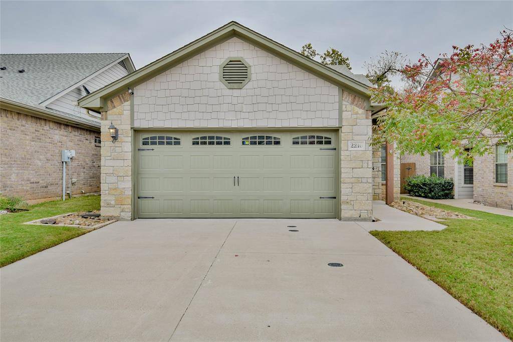 Granbury, TX 76049,2210 Cobblestone Court