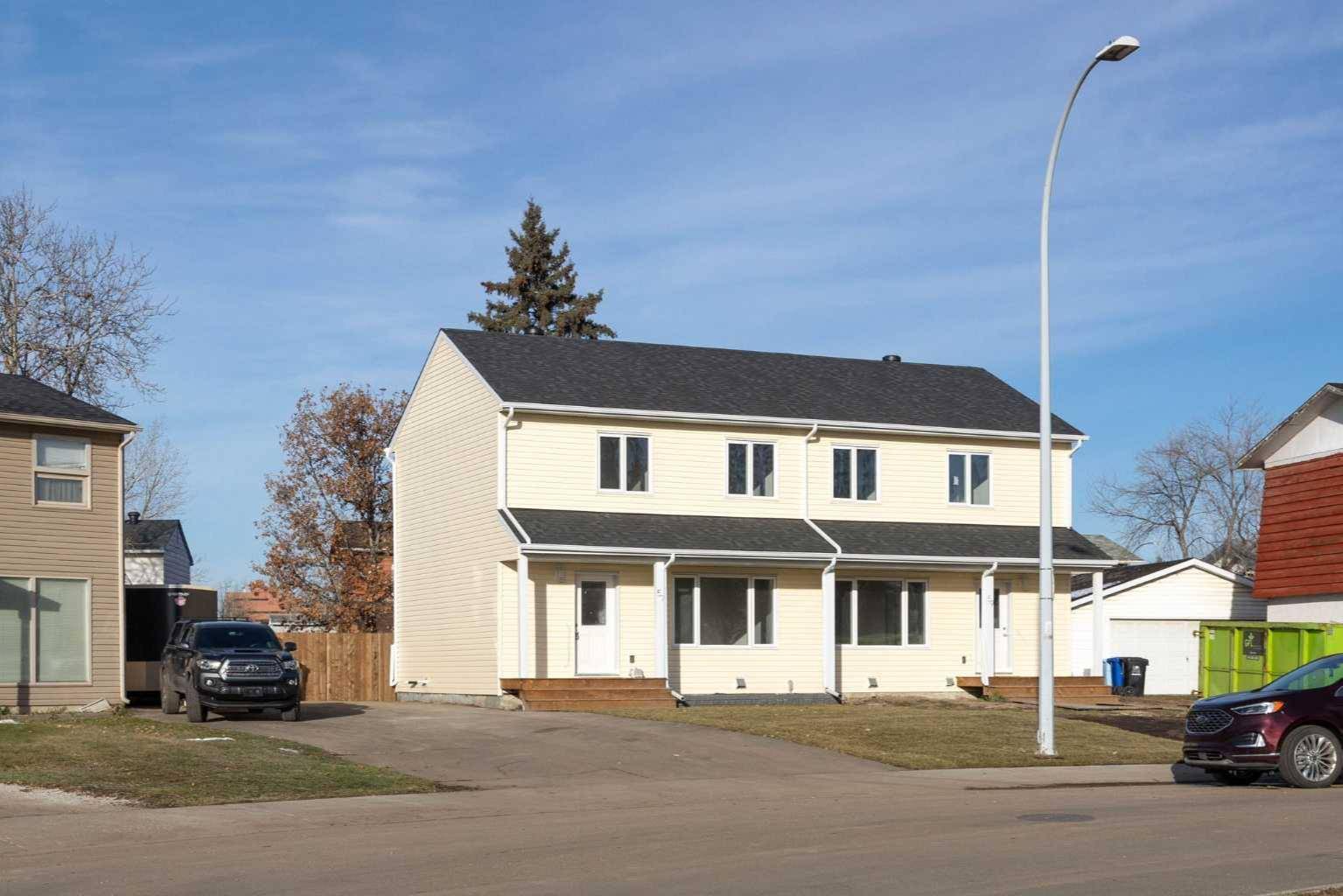 Fort Mcmurray, AB T9H 1N8,57 Poplar CRES