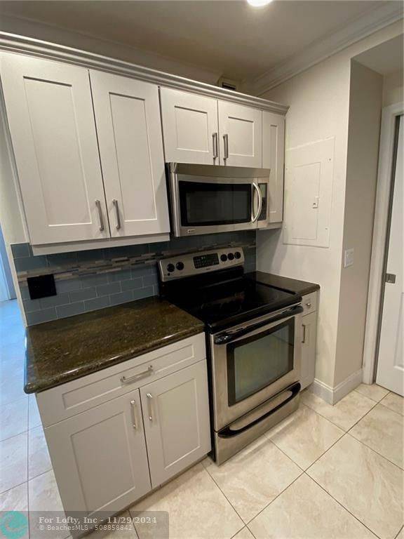 Delray Beach, FL 33483,250 S Ocean Blvd #251