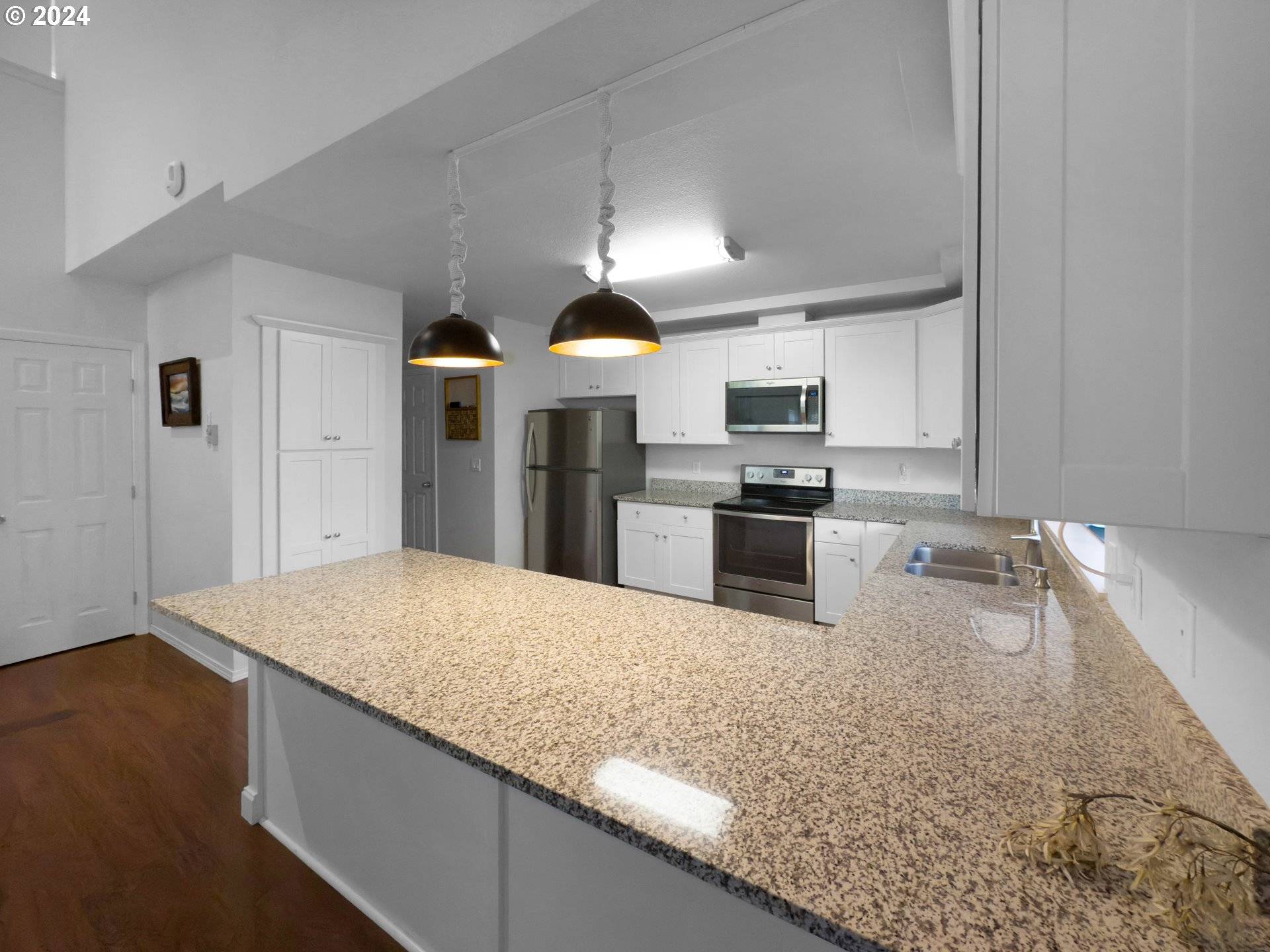 Brookings, OR 97415,1735 Arch LN