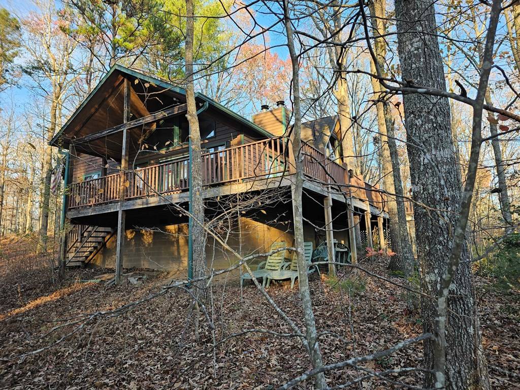 Murphy, NC 28906,265 Country Ln