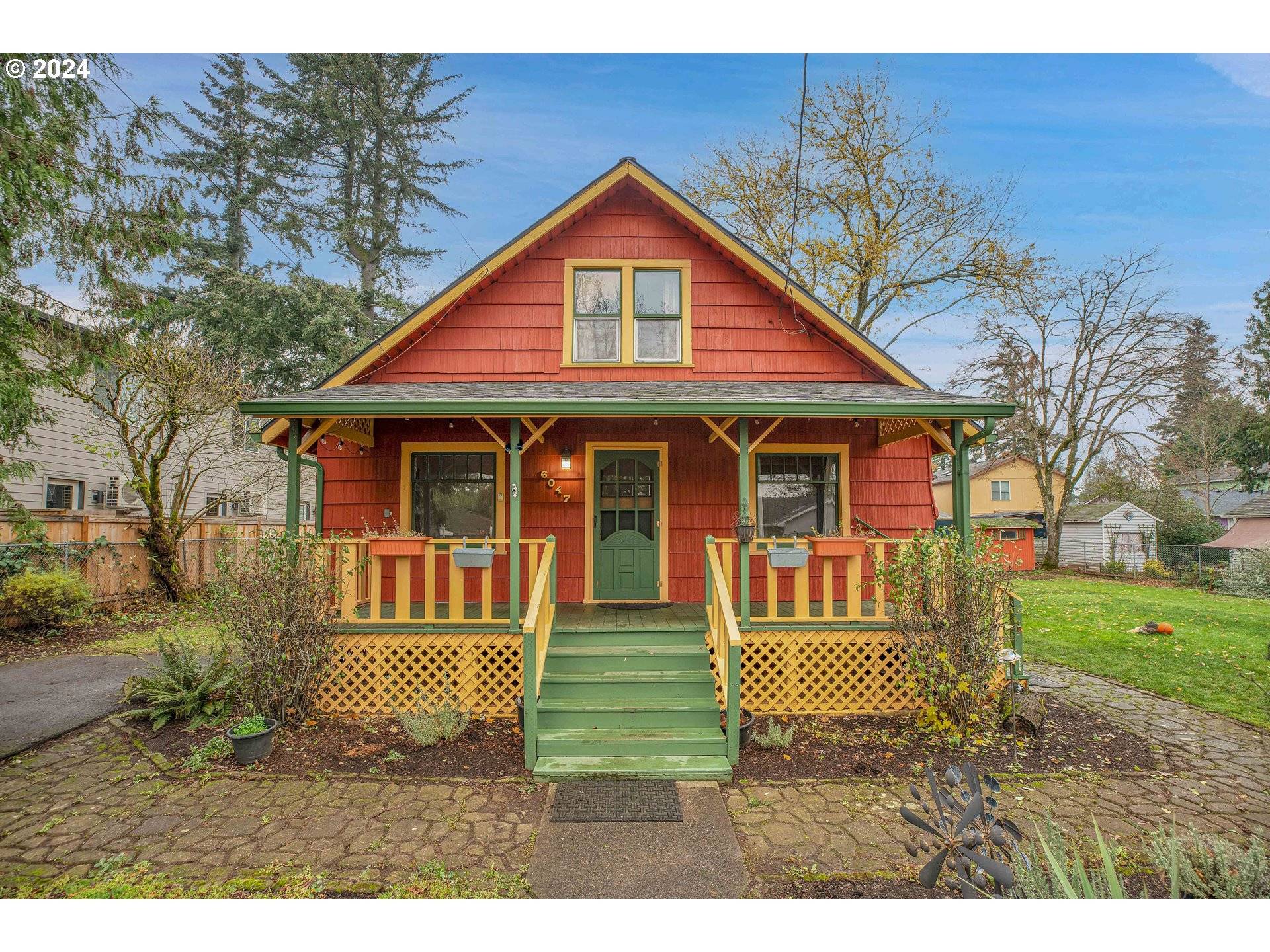 Portland, OR 97206,6047 SE Lambert ST