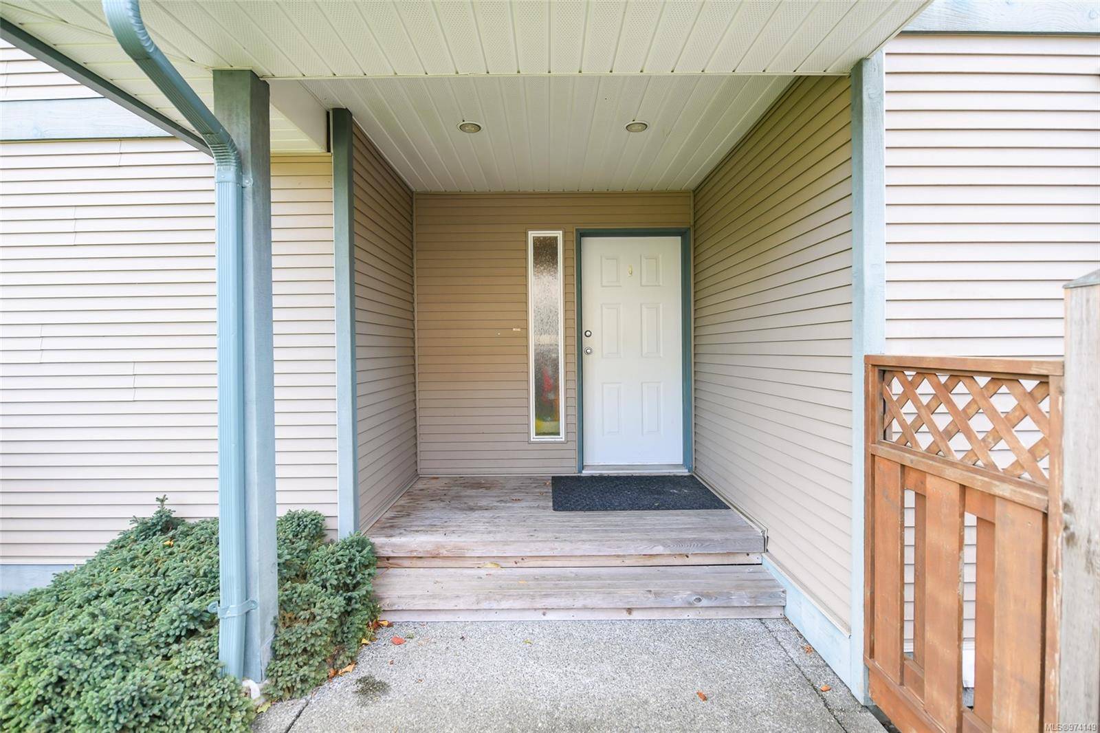 Campbell River, BC V9W 3G6,70 Petersen Rd S #A