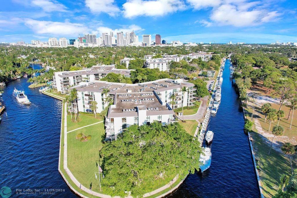 Fort Lauderdale, FL 33315,1350 RIVER REACH DR  #108