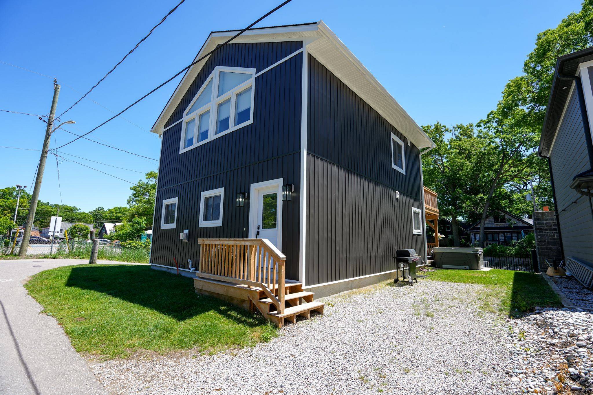 Lambton Shores, ON N0M 1T0,11 Eilber ST