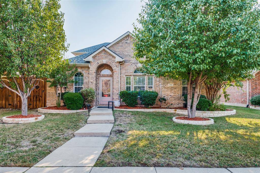 Plano, TX 75024,7704 Mapleridge Drive