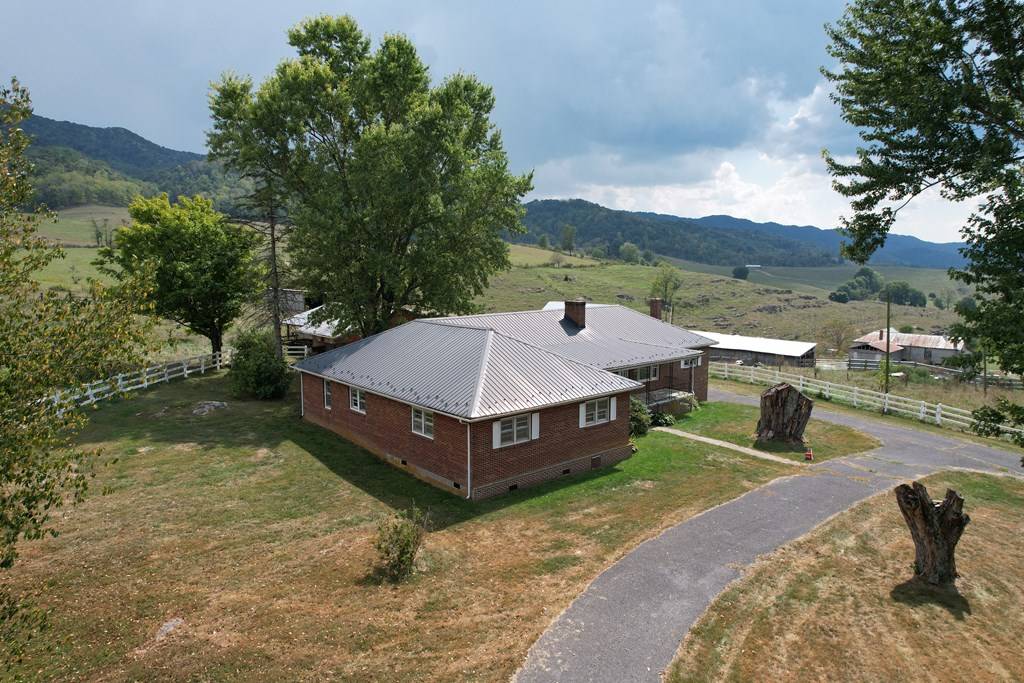 Saltville, VA 24370,6472 Valley Road