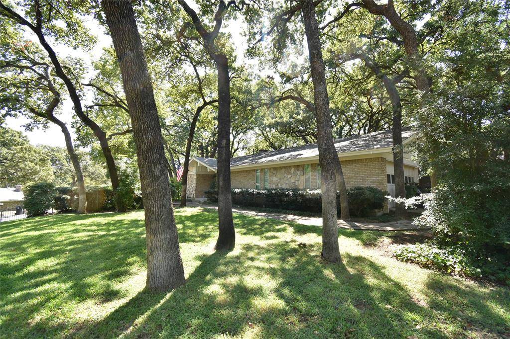 Arlington, TX 76013,3106 Woodford Drive