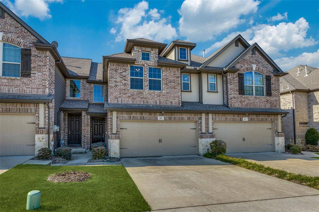 Plano, TX 75074,917 Jamesville Lane