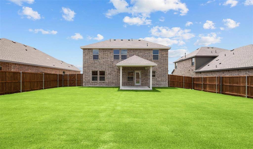 Van Alstyne, TX 75495,532 Brook View Drive