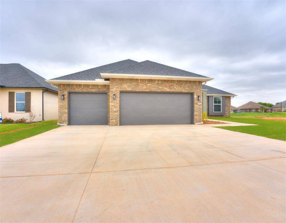 Piedmont, OK 73078,14300 Village Trail