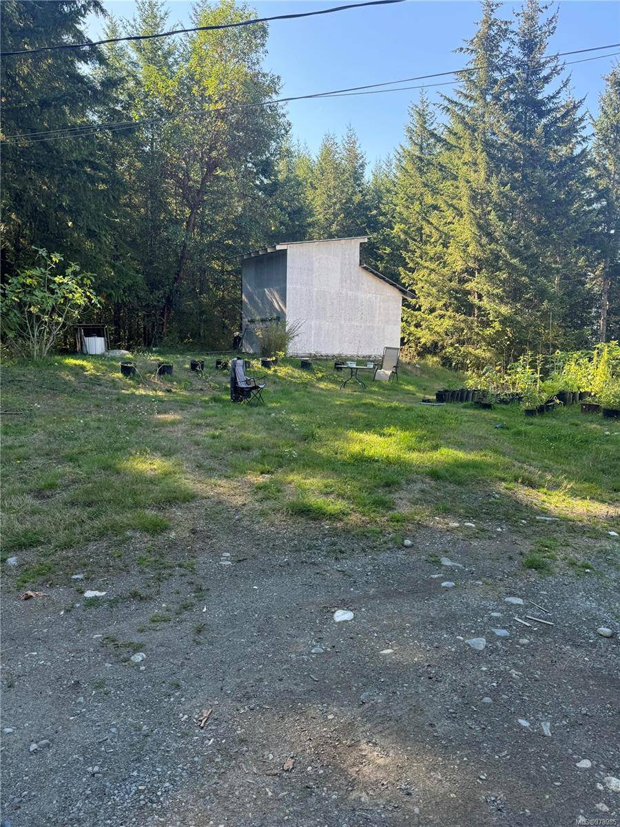 Cobble Hill, BC V9L 6N1,3989 Riverside Rd