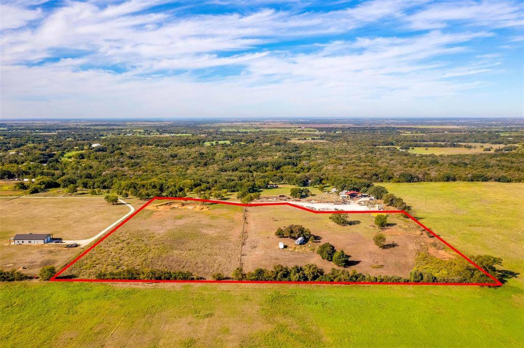 Covington, TX 76636,246 Private Road 14135