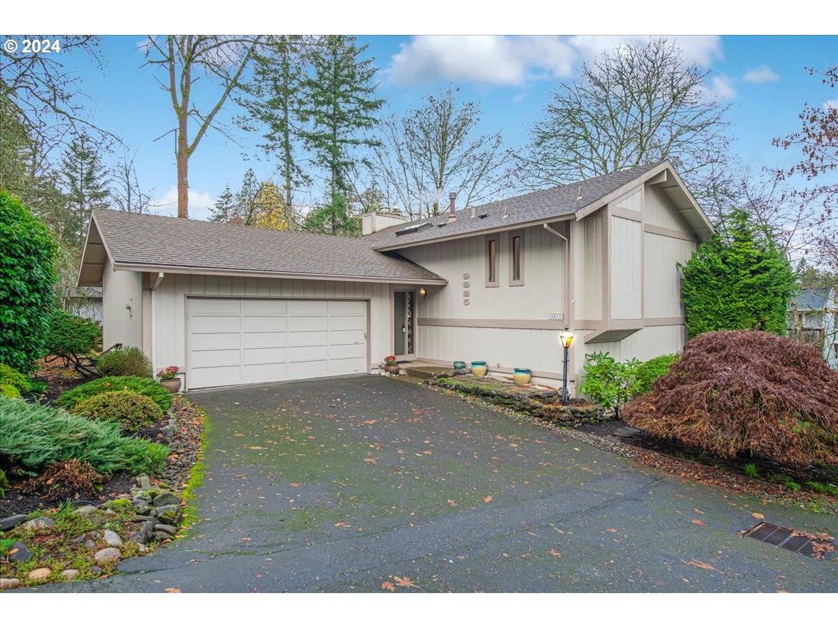 Portland, OR 97219,9825 SW QUAIL POST RD