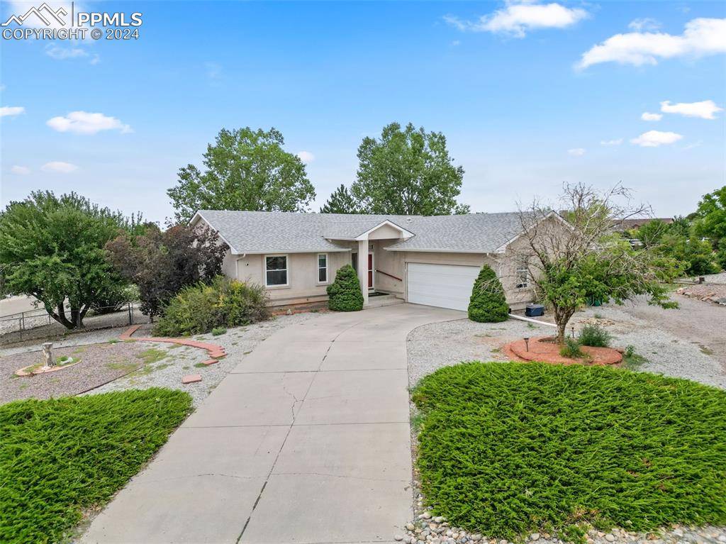 Pueblo, CO 81007,41 S Fairknoll PL