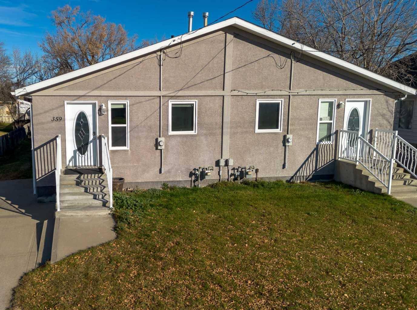 Cardston, AB T0K0K0,359 3 AVE W