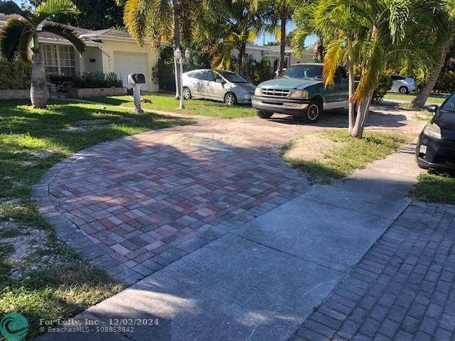 North Miami Beach, FL 33162,1660 NE 174th St