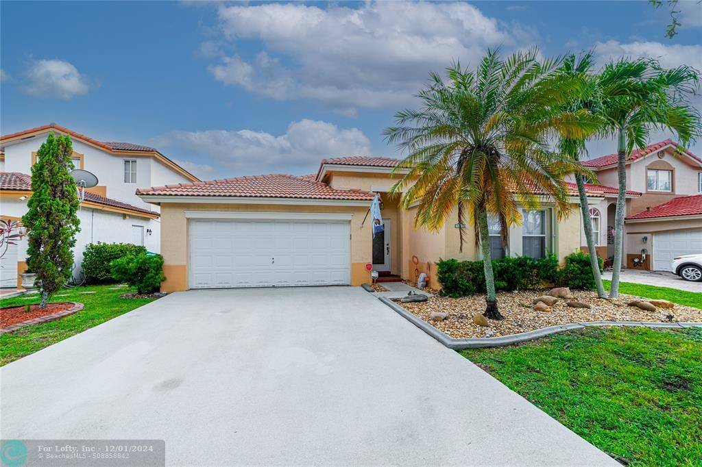 Davie, FL 33325,435 E Royal Cove Cir