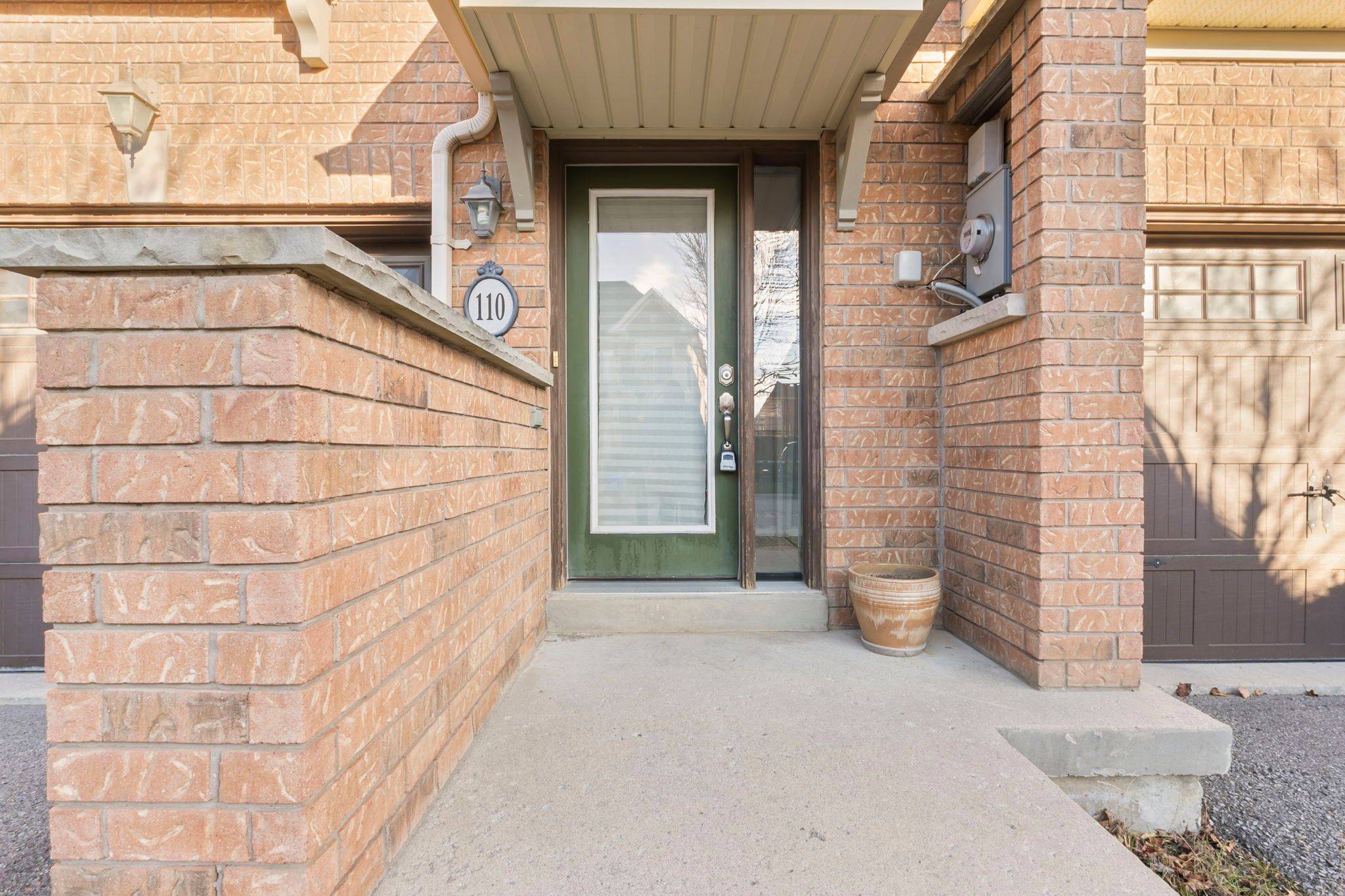 Whitchurch-stouffville, ON L4A 0T1,110 Expedition CRES