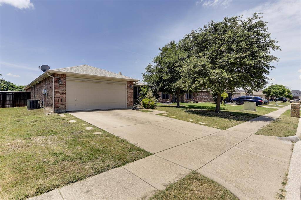 Burleson, TX 76028,1405 Anna Lea Lane