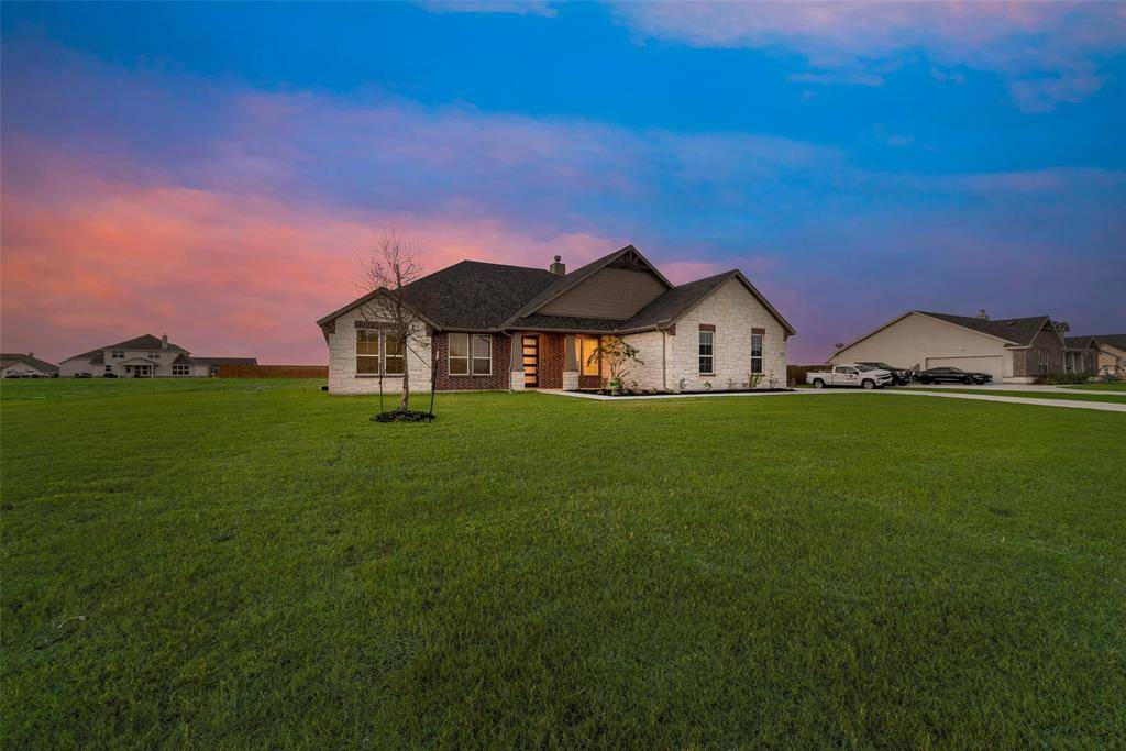 Oak Ridge, TX 75160,2902 Mossy Oak Drive