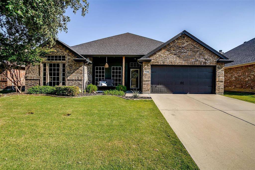 Burleson, TX 76028,720 Blue Marlin Drive