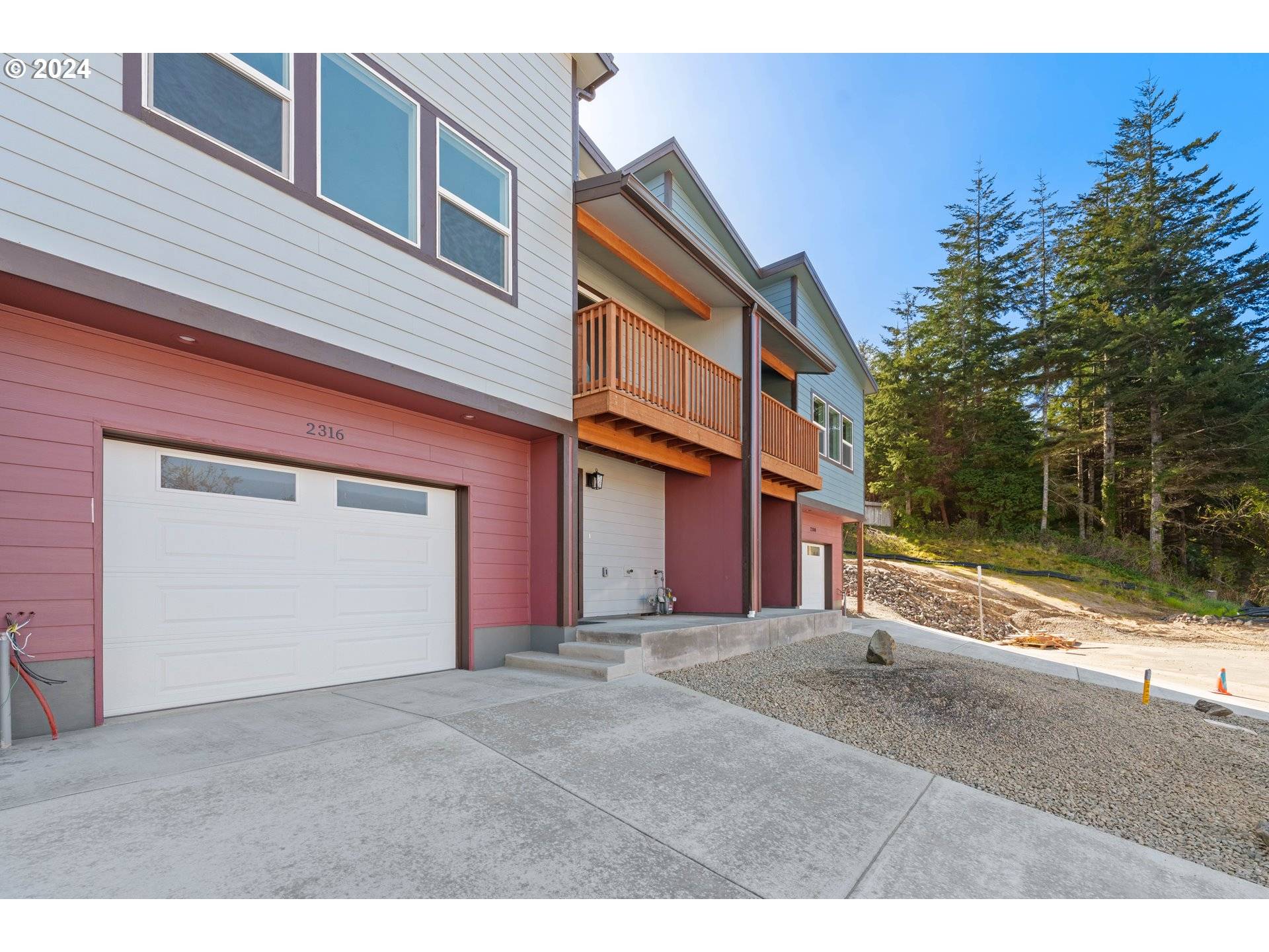 Coos Bay, OR 97420,2316 BROOKLYN DR