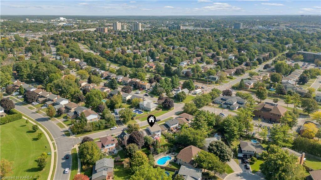 985 MILFORD DR, Kingston, ON K7P 1S2
