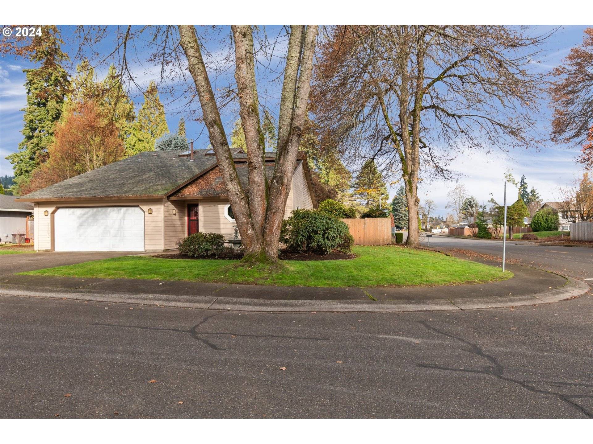 Scappoose, OR 97056,33267 SW Meadow DR