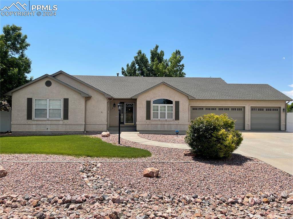 Pueblo West, CO 81007,352 Dunlop DR