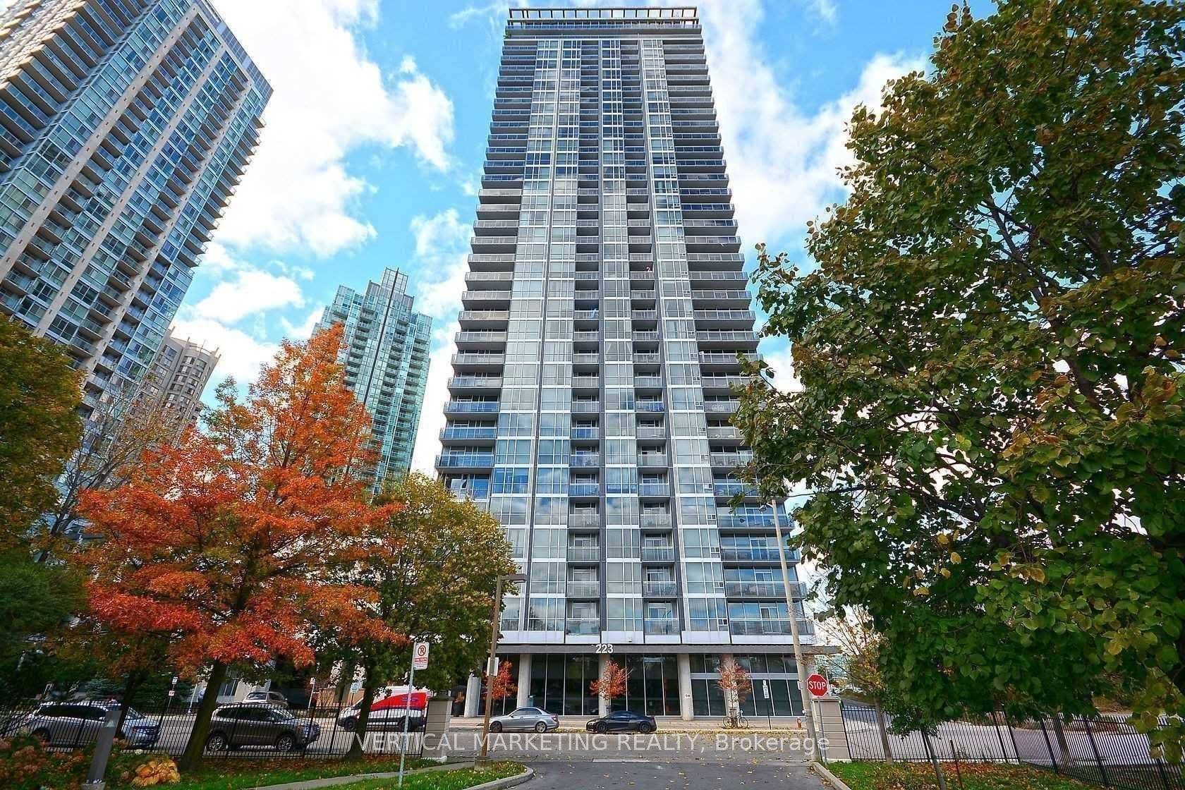 Mississauga, ON L5B 0E8,223 Webb DR #1012