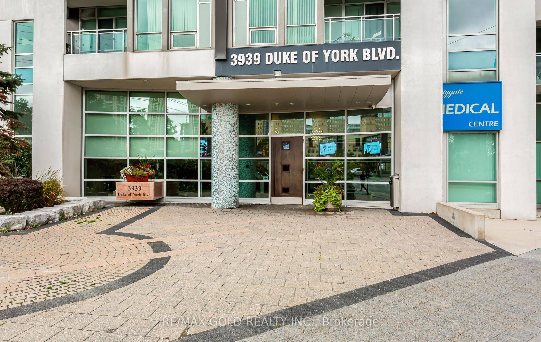 Mississauga, ON L5B 4N2,3939 Duke of York BLVD #3203