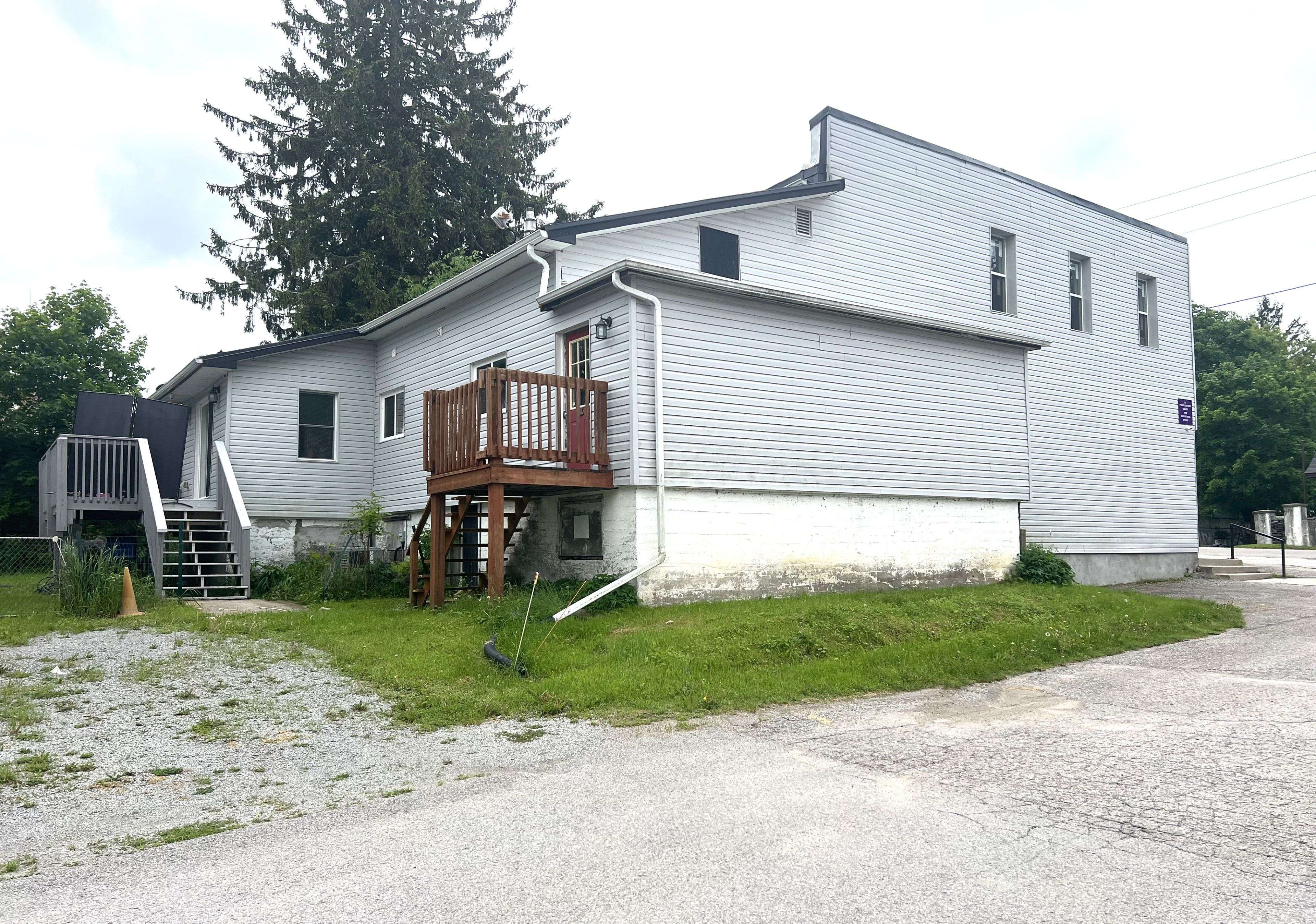 Kawartha Lakes, ON K0M 2B0,1718 Kirkfield RD W